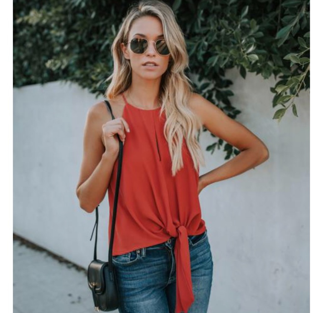 NWT- Vici tie tank